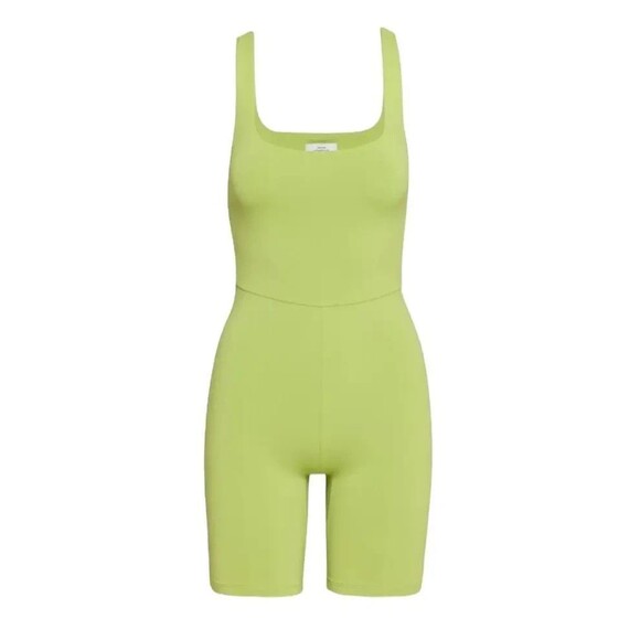 NWT Womens Babaton Aritzia Romper Square Neck 2XS XXS Short Tank Green Jackfruit - Picture 1 of 5